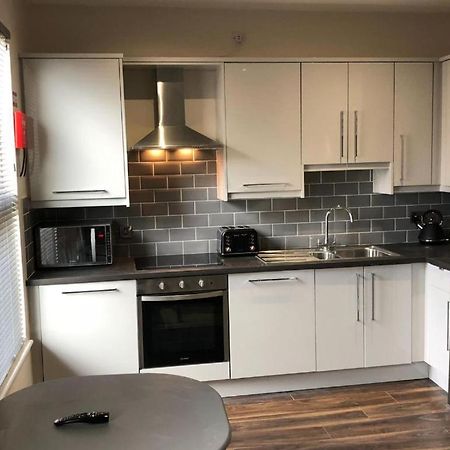 Harvey Apartments Londonderry ภายนอก รูปภาพ