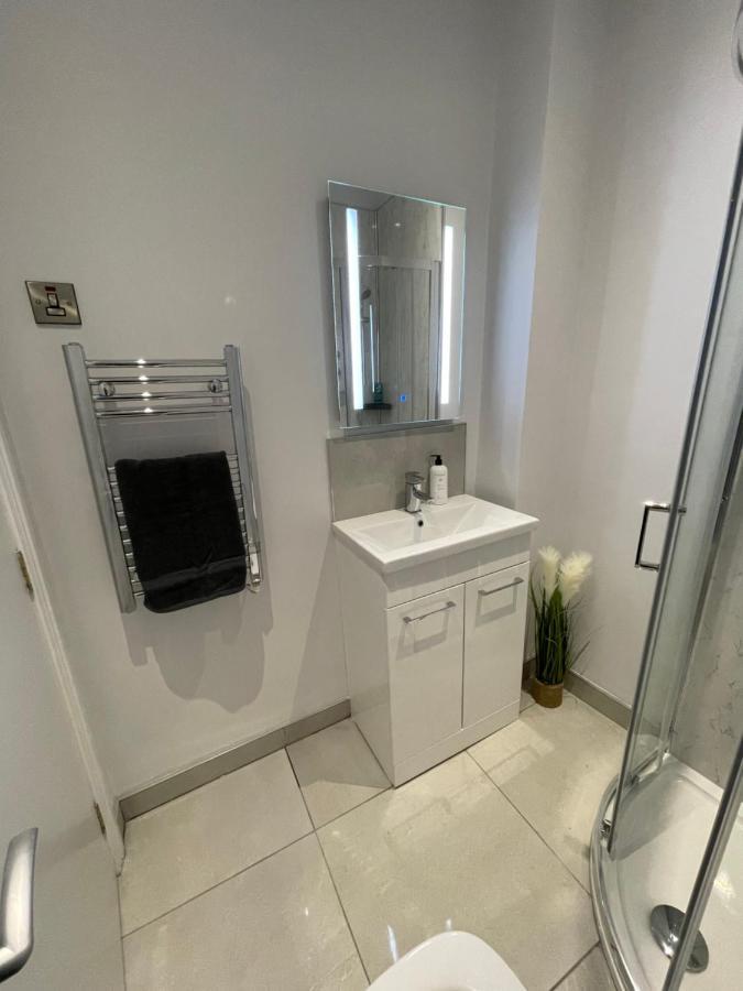Harvey Apartments Londonderry ภายนอก รูปภาพ